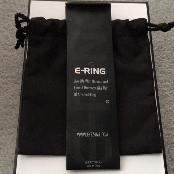 Eyeglass Leather and Swarovski Crystals E … - Picture 7 of 7